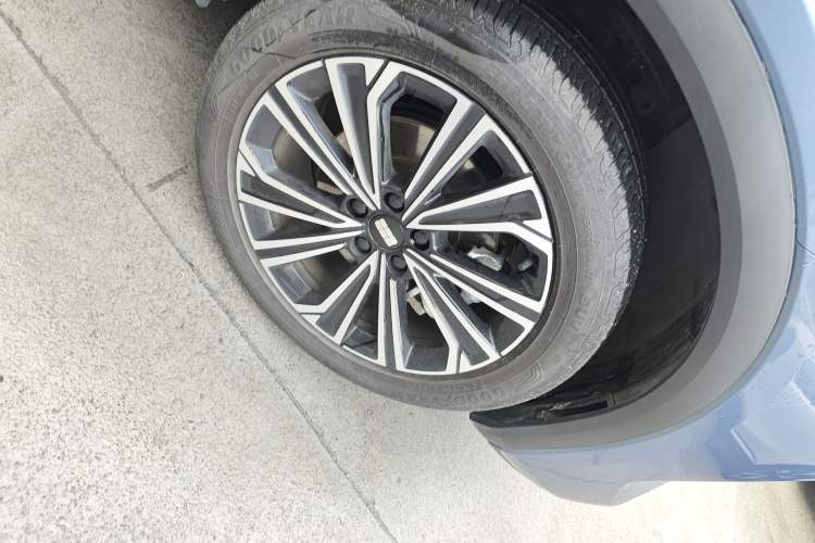 Used Geely Galaxy Galaxy Xingjian 7 EM-i 2025 120km Flagship Edition