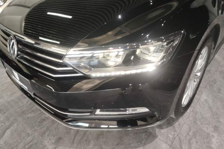 Used Volkswagen Magotan 2017 330TSI DSG Luxury Model
