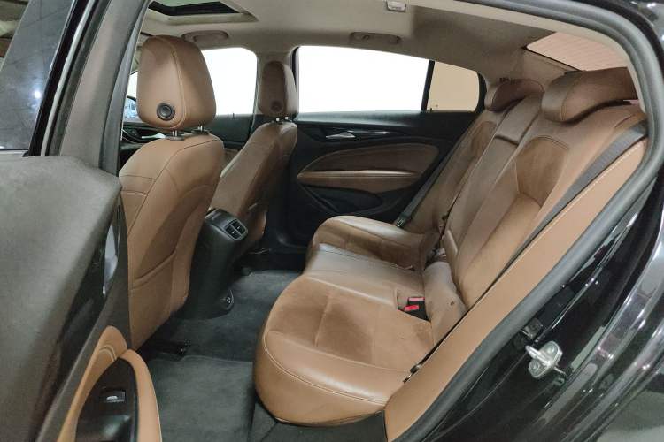 Used Buick Regal 2019 20T Elite Version China VI Standard