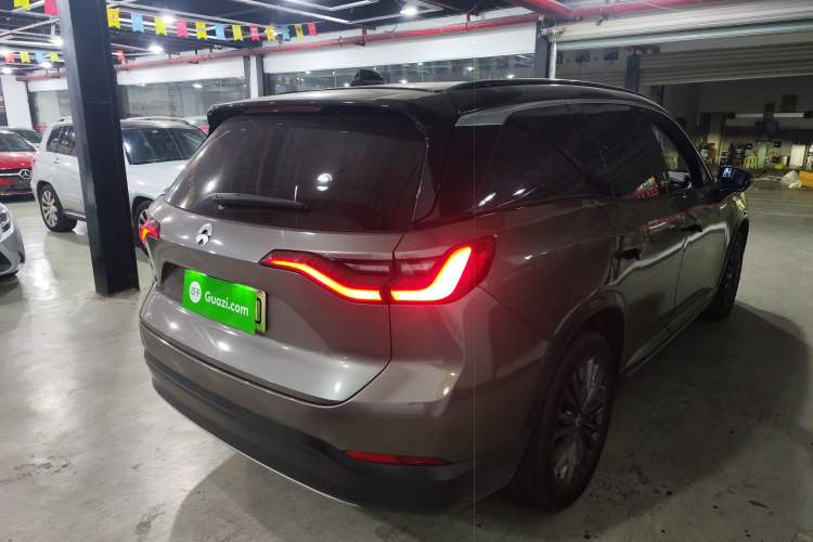 Used Nio ES8 2018 355 km Base Version 7-Seater Edition