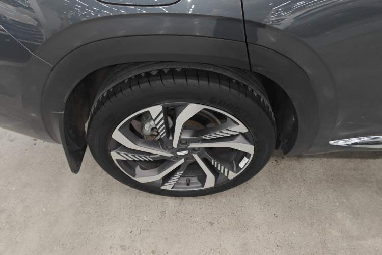 Used Geely Auto Monjaro L 2023 2.0TD High-Power Automatic Two-Wheel Drive Flagship Version