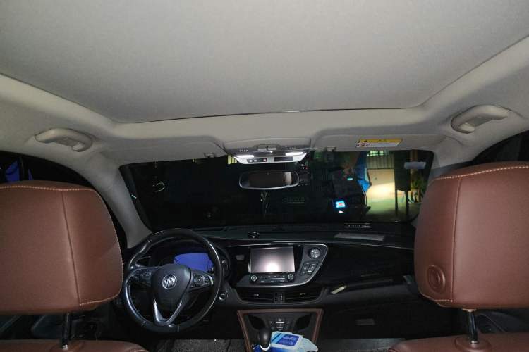 Used Buick Envision 2018 28T Four-Wheel Drive Luxury Model
