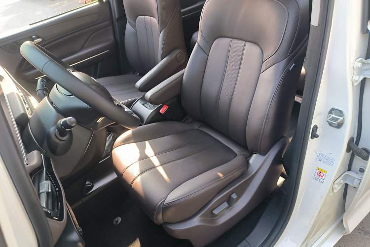 Used GAC Trumpchi M6 2019 270T DCT Prestige Edition (7-seater) China VI