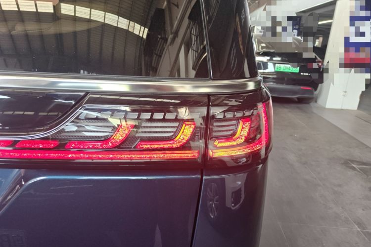 Used VOYAH Dream 2025 PHEV Four-Wheel-Drive Flagship Version – Qiankun Edition
