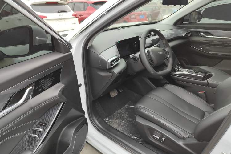 Used Dongfeng Aeolus Mage 2023 1.5T Luxury Edition
