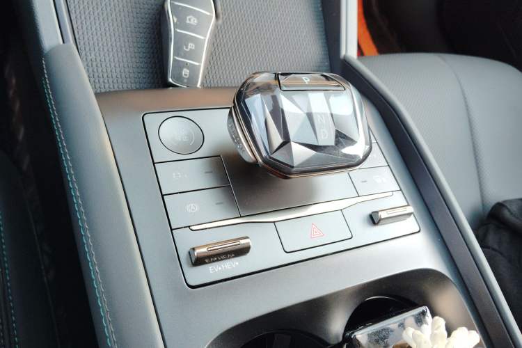 Used BYD Qin L 2024 DM-i 80KM Leading Model
