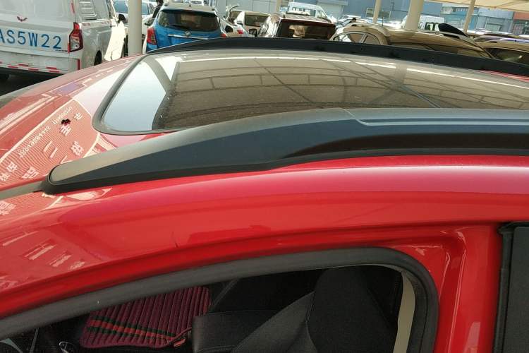 Used BYD Yuan New Energy 2018 EV360 Smart Connect Cool Edition
