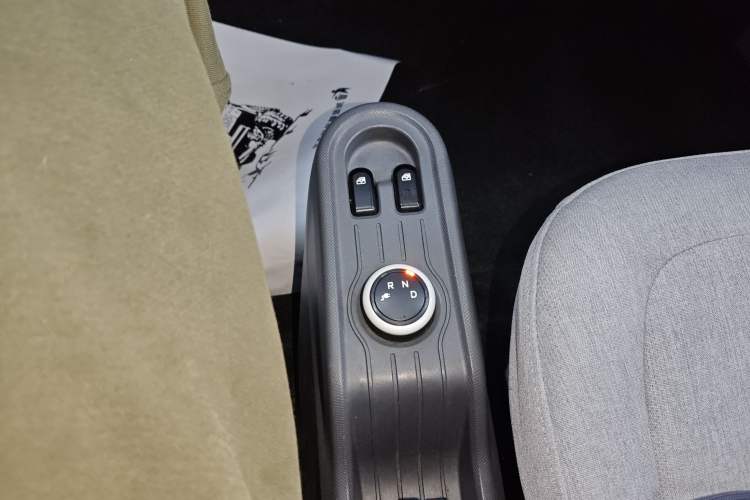 Used Wuling Hongguang MINIEV 2021 Macaron Fashion Edition Lithium-Ion Battery