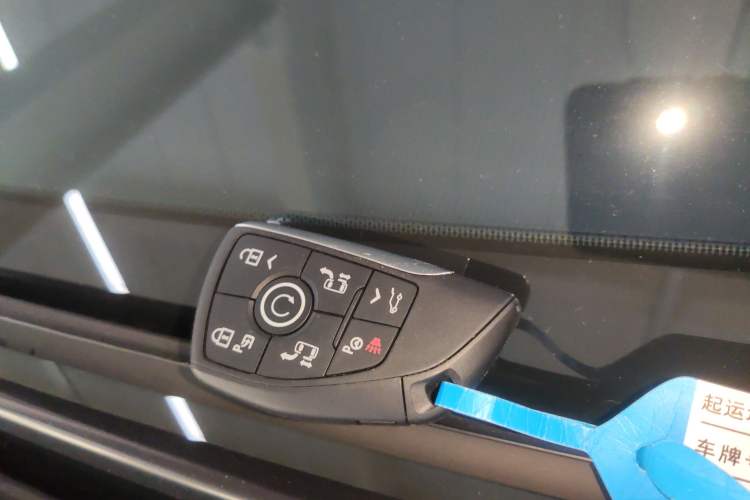 Used Buick Century 2025 2.0T Six-Seater YinShi Edition
