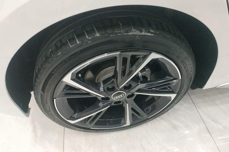 Used Audi A3 2024 Sportback 35 TFSI Fashionable Sports Model
