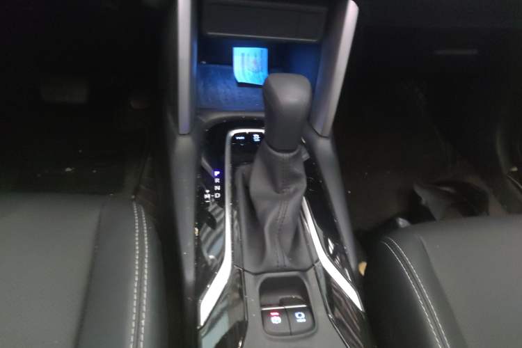 Used Toyota FRONTLANDER 2022 2.0L CVT Luxury Edition