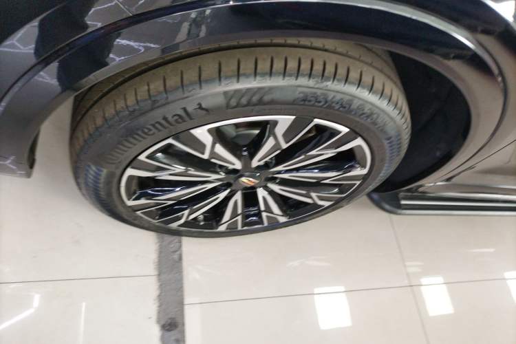 Used Hongqi HS5 2023 2.0T Four-Wheel Drive Flagship Pro Edition
