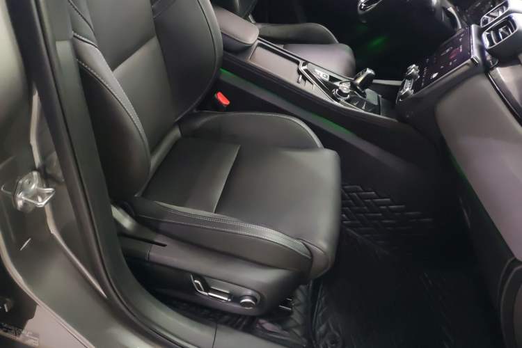 Used Lynk & Co 03 2021 2.0TD Automatic Trendy Champion Edition
