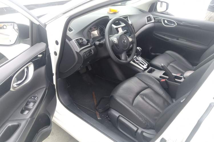 Used Nissan Sylphy 2019 1.6XV CVT Smart Connect Luxury Edition China VI Standard
