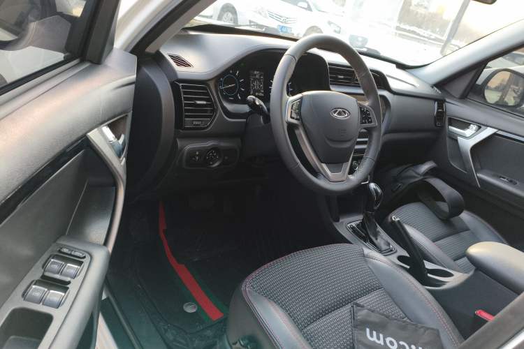 Used Chery Tiggo 3 2016 1.6L CVT ZhiShang Edition
