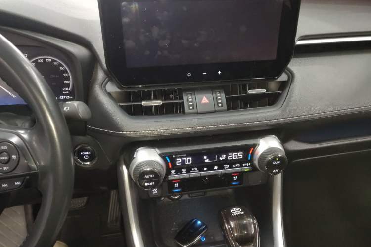 Used Toyota Wildlander 2023 Dual-Motor 2.5L E-CVT Four-Wheel Drive Prestige Edition
