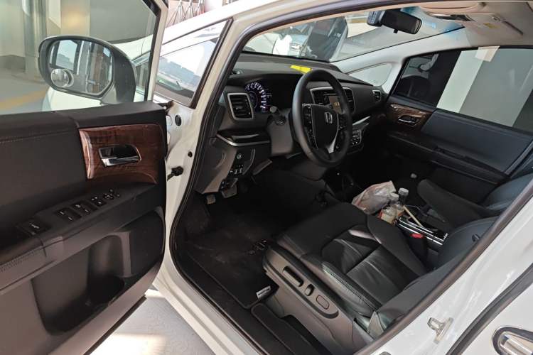 Used Honda Odyssey 2017 2.4L Smart Edition
