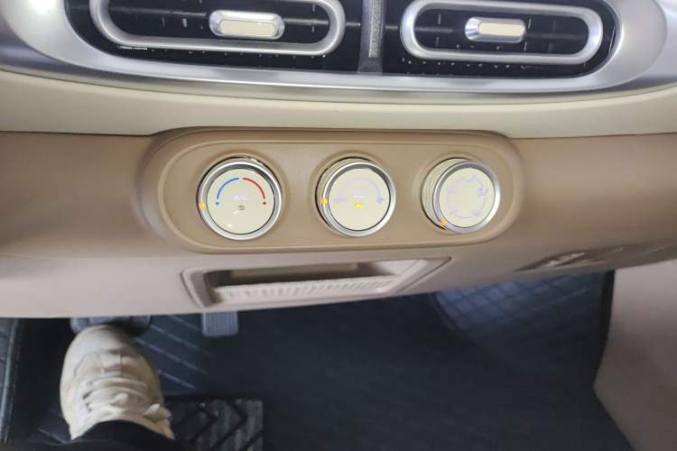 Used Wuling Hongguang MINIEV 2025 Four-Door Version Advanced Edition