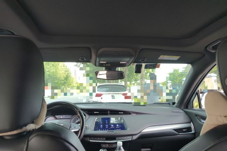 Used Cadillac XT4 2020 28T Two-Wheel-Drive Leading Version
