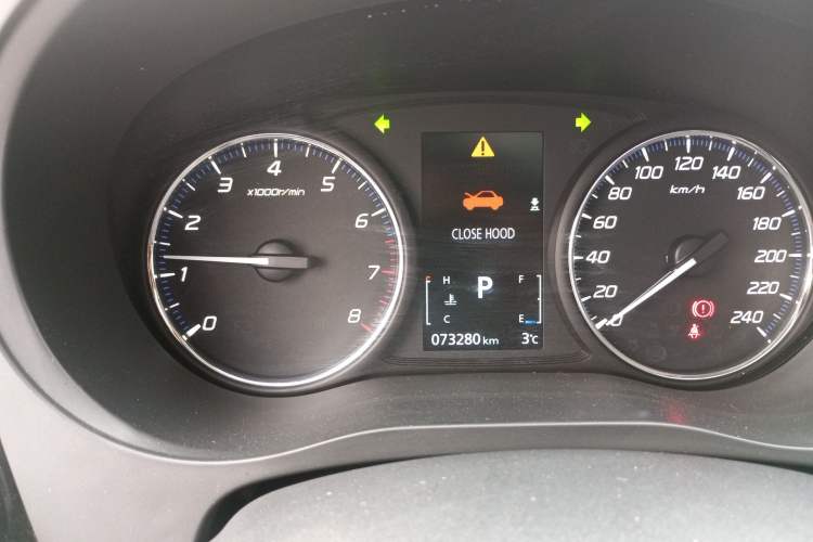 Used Mitsubishi Outlander 2019 2.0L Two-Wheel Drive Comfort Edition 5 Seats China V Standard