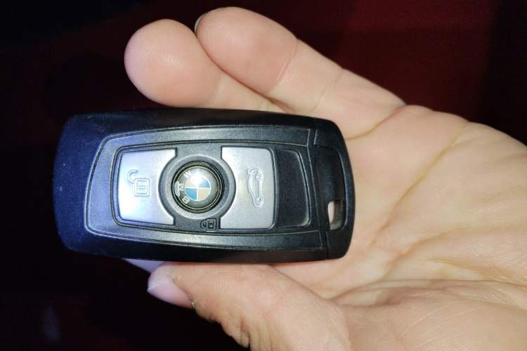 Used BMW 3 Series 2017 320Li Fashion Model
