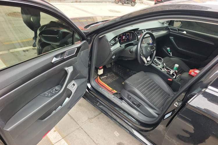 Used Volkswagen Magotan 2020 330TSI DSG Luxury Edition
