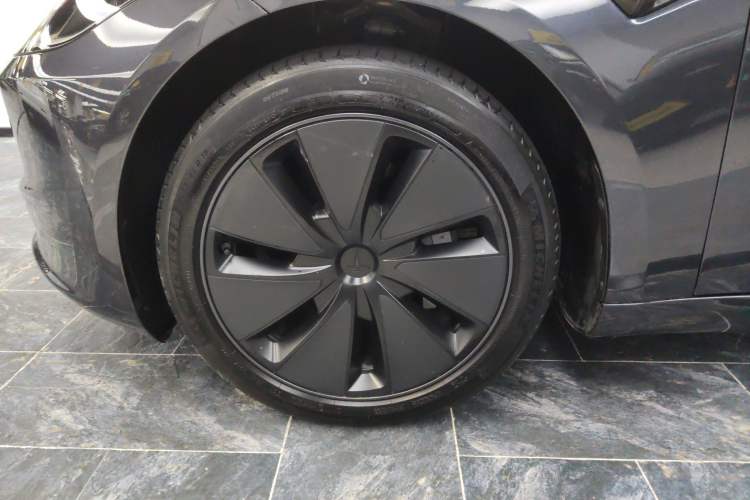 Used Tesla Model 3 2023 Rear-Wheel-Drive Version
