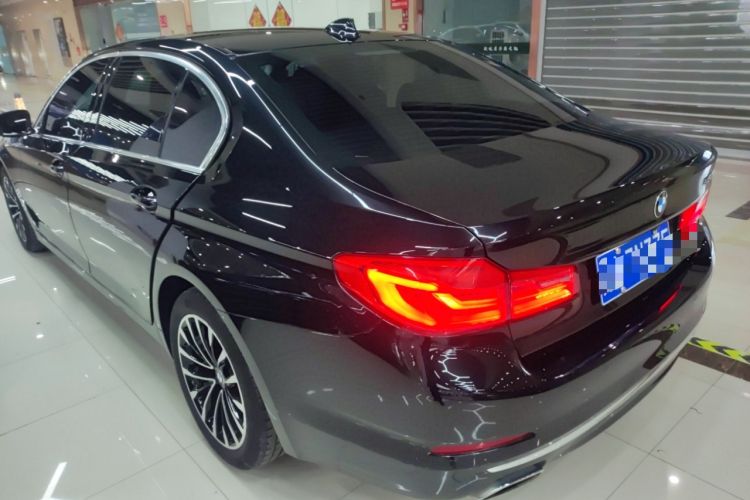 Used BMW 5 Series 2019 525Li Luxury Package
