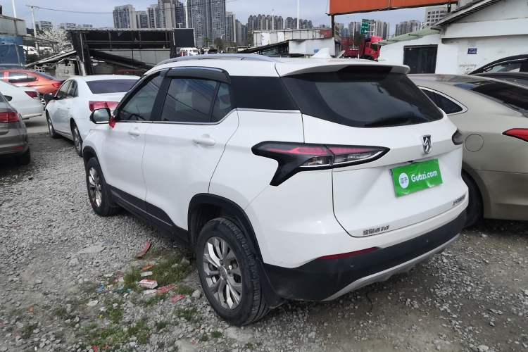 Used Baojun 510 2019 1.5L Manual Enjoyment Model 77kW China VI Emission Standard