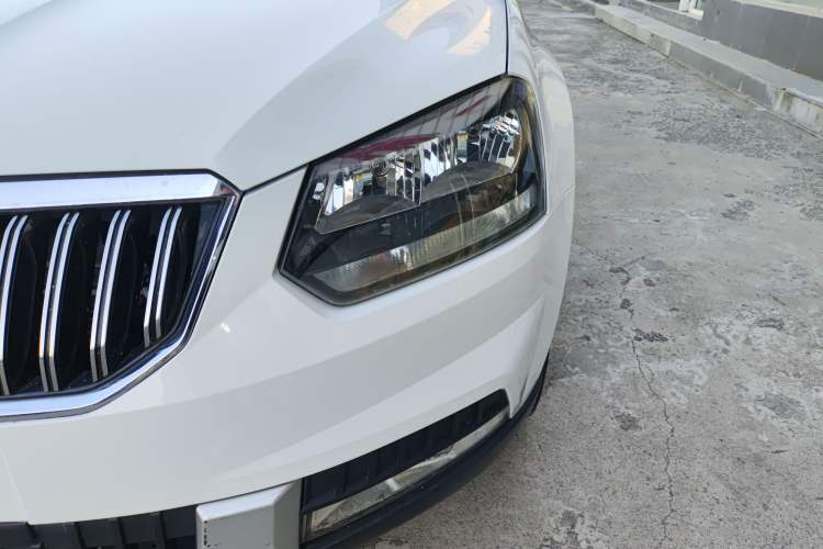 Used Skoda Yeti 2014 1.8TSI DSG Polar Edition