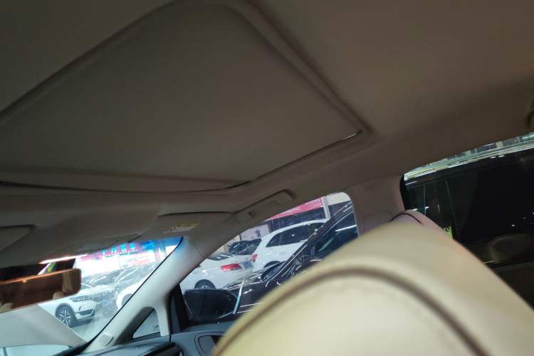 Used Buick GL8 2020 Land Business Class 652T Premium Model
