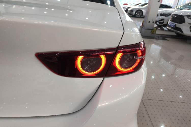 Used Mazda Mazda 3 Axela 2023 2.0L Automatic ZhiZhen Edition
