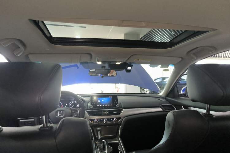 Used Honda Accord 2018 260TURBO Luxury Edition China V Emission Standard
