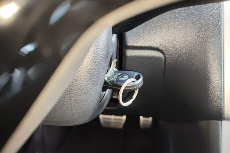 Used Volkswagen Polo 2014 1.6L Cross Polo Automatic
