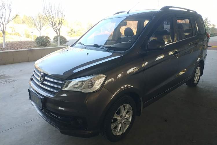 Used Dongfeng Fengon 330 2019 1.5L 330S Manual Comfort Version China VI Standard