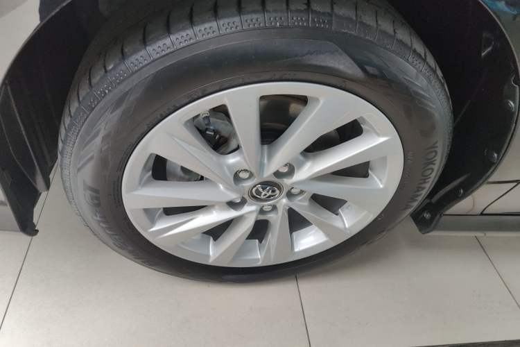 Used Toyota Camry 2022 2.0GVP Premier Edition
