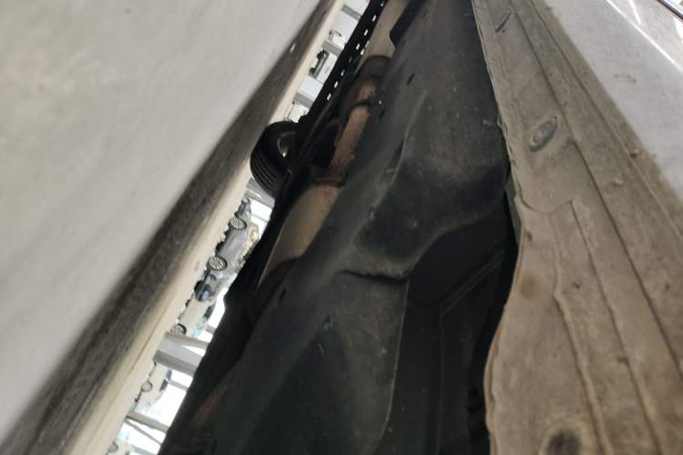 Used Buick GL8 2018 28T Luxury Model China VI Standard
