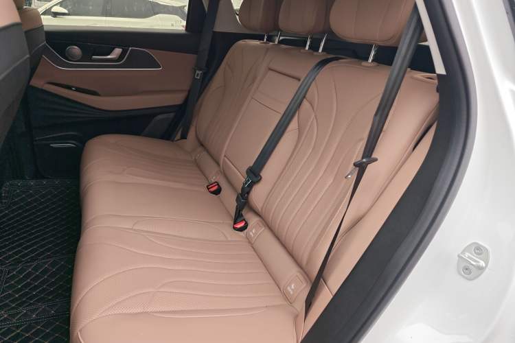 Used Chery Tiggo 8 L 2024 2.0T Two-Wheel Drive Comfort Edition 5 Seats