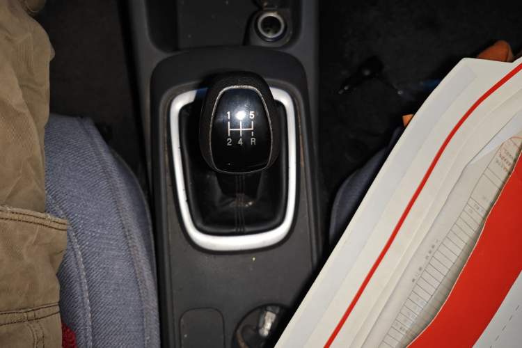 Used Chevrolet Sail 2015 Sail 3 1.5L Manual with Ideal Sunroof Edition
