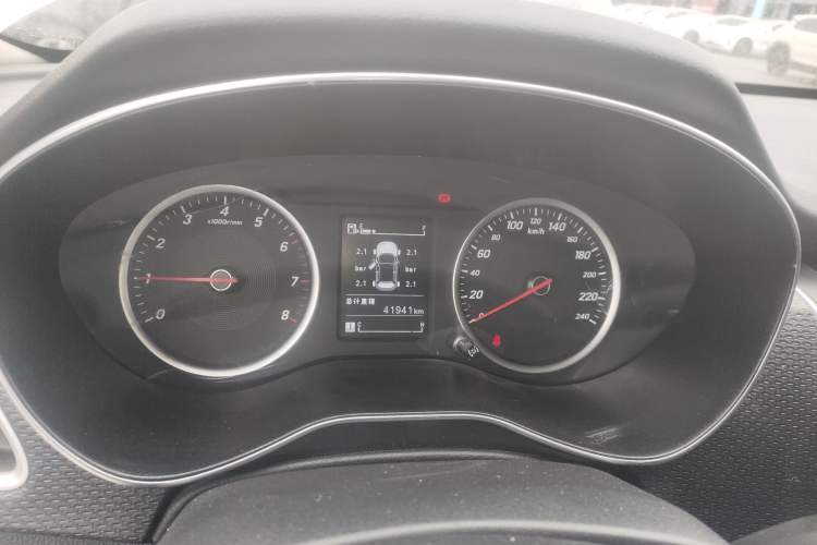 Used Baojun 730 2021 1.5L Manual Fashion Version 7 Seats