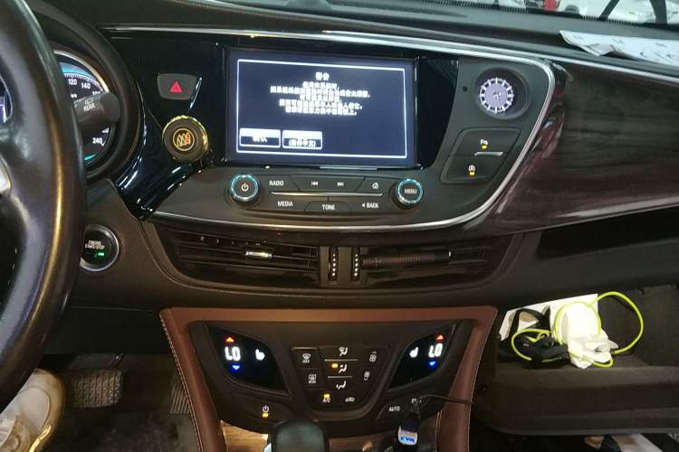 Used Buick Envision 2017 28T Four-Wheel Drive Elite Model
