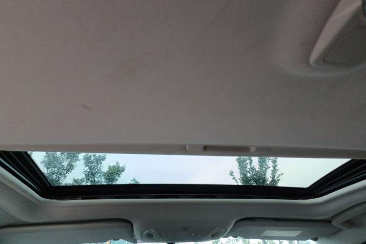 Used Ford Focus 2017 Hatchback 1.6L Manual Fashion Edition SmartDrive Version
