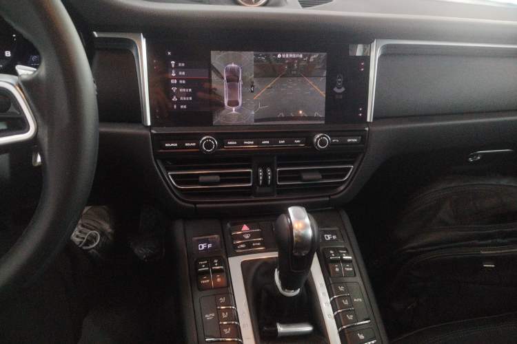 Used Porsche Macan 2021 Macan 2.0T
