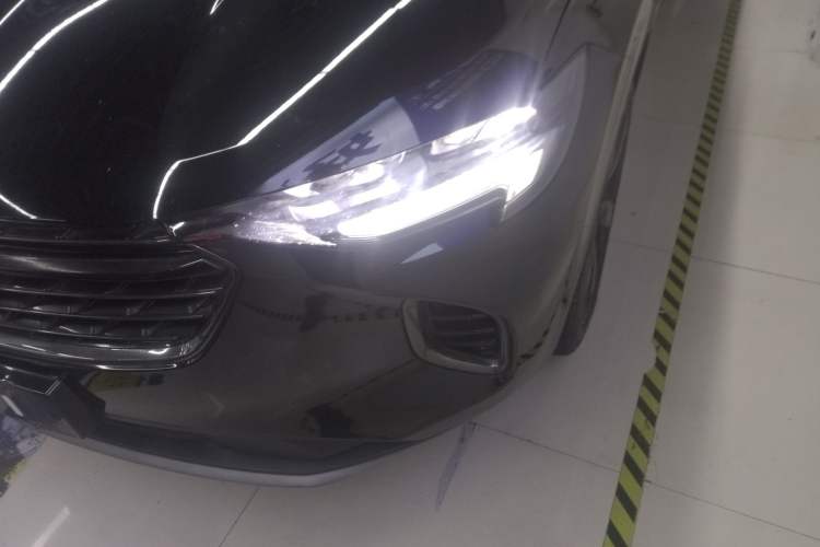 Used Buick Envision 2022 Encore S GS Two-Wheel Drive Smart Sport Model
