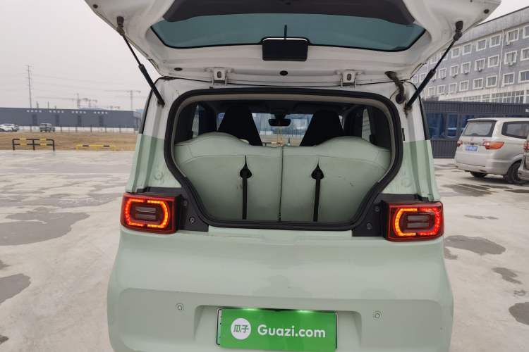 Used Wuling Hongguang MINIEV 2021 Macaron Fashion Model Lithium Iron Phosphate