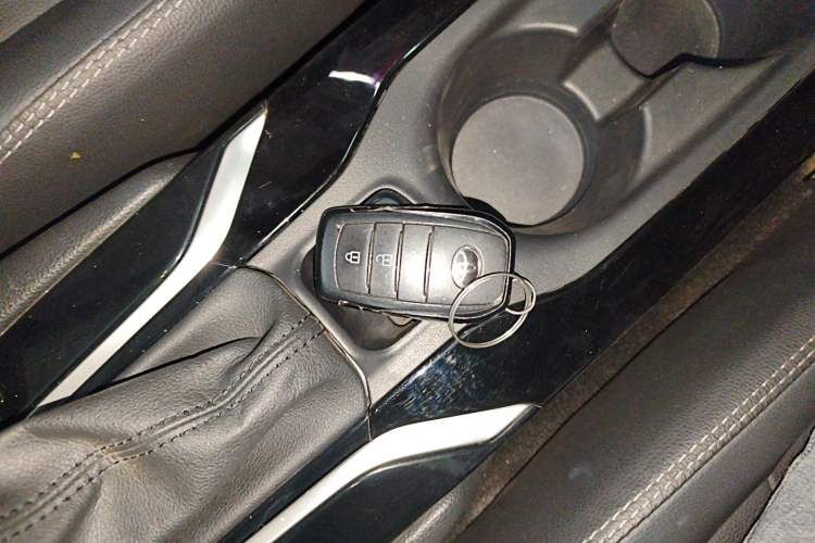 Used Toyota Corolla Cross 2022 2.0L Flagship Edition
