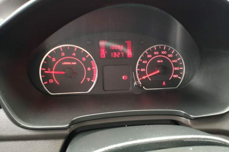 Used Wuling Hongguang V 2022 1.5L Jingqu Edition Electric-Assist LAR