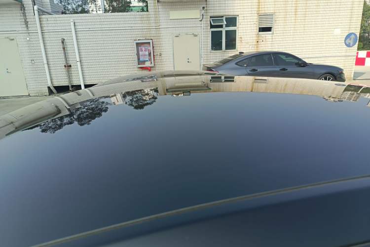 Used Tesla Model Y 2022 Long-Range All-Wheel-Drive Version
