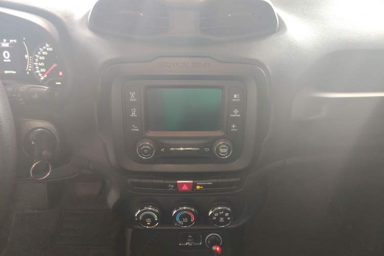 Used  Renegade 2016 1.4T Automatic Jingneng Edition
