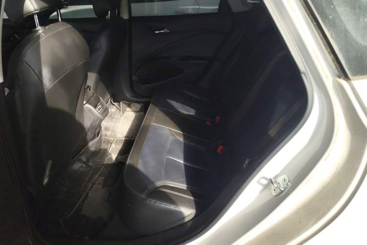 Used Buick Velite 6 2023 430km Range Commuter Version
